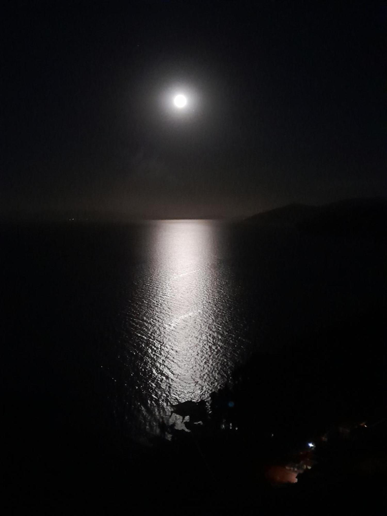Sol Y Luna - Isla Del Sol Comunidad Yumani Eksteriør bilde